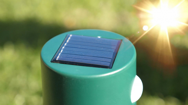 Solar-Universal-Tierschreck Reflektor 3in1 - gegen unerwünschte Tiere im Garten