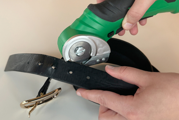 Hammersmith SharpSpin elektrischer Akku Rollschneider