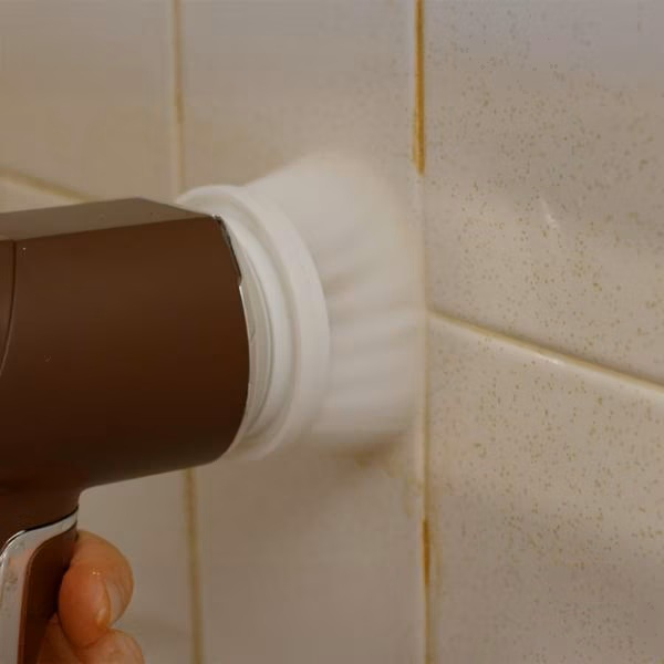 Horsepower Scrubber Pro elektrische Reinigungsbürste mit Akku & Rotation inkl. Zubehör gratis