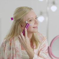 DermaWav Mikrostrom-Gesichtsmassagegerät mit Vibration, Mikrostrom, Licht und Wärme