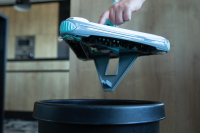 Livington DeeperSweeper kabelloser Akkubesen mit 4 rotierenden Bürsten