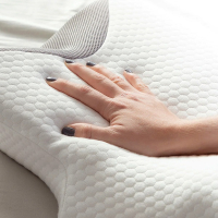 Nacken-Kissen ergonomisch geformt und viskoelastisch